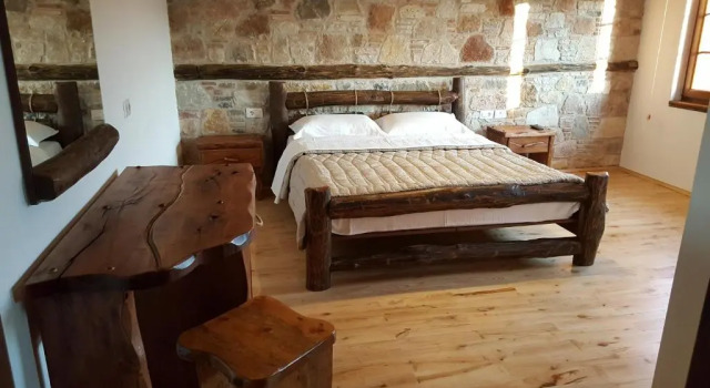 Hotel Bujtina Ollga, Забронировать Отель Тушемишт Korçë County