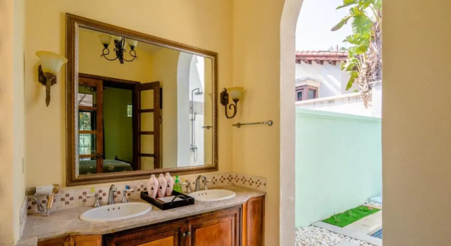 Вилла с 2 комнатами Sanya Love House Homestay