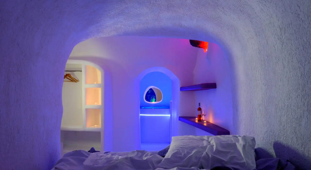 Двухместный люкс Absolute Cave с видом на Кальдеру, море и закат Abyssanto Suites and Spa