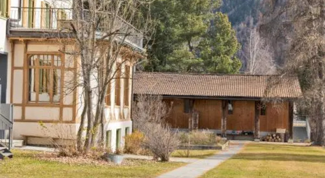 Chesa Platz - Bever, Book Hotel  