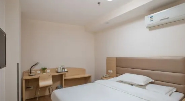 Двухместный номер Standard Grace Inn Zibo Linzi Maoye Plaza