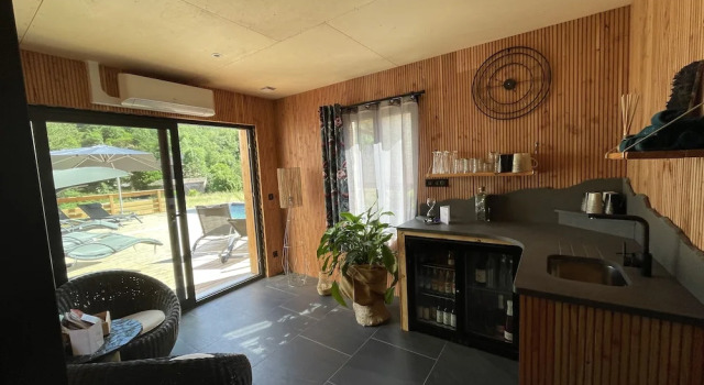 Le Volcans des Sens, Book Pension Hoteller i Torsiac med pool, Swimmingpool