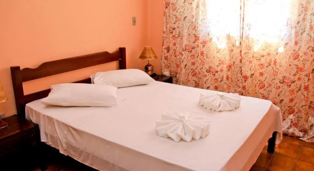 Casa Grande Pousada Hotel, Забронировать Отель Отели Карагуататуба с бассейном, рядом с Caragua Center Mall, Бассейн