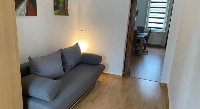 Ferienwohnung Eichhörnchen, Book Hotel Hoteller i Oberes Geratal med parkering, Parkering