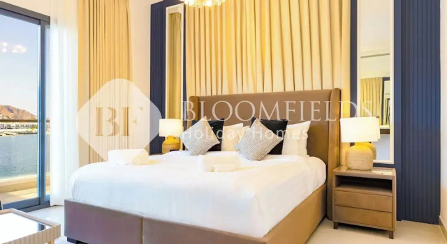 Bloomfields 4PluseMaid Royal Dana Villas