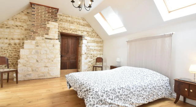Tasteful Holiday Home in Sormery With Swimming Pool, Reserva ahora Hotel Sormery 