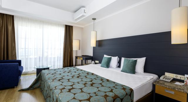 Seali̇ght Resort Hotel, Rezerwuj Ośrodek wypoczynkowy Hotele w Kusadası z wyżywieniem, Półpełne / Pełne wyżywienie
