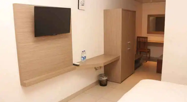 ZEN Rooms Adilla Syariah Ambarukmo, Rezervovat Hotel 3hvězdičkové hotely v Yogyakarta Province, 3*