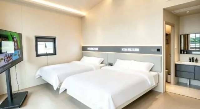 Семейный тент Star Cabin Flight Camp Resort Hotel