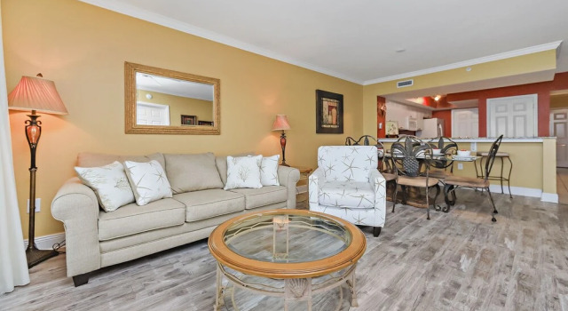 Emerald Beach 1525 - 229683, Varaa Hotelli Hotellit Panhandle Florida uima-altaalla, Uima-allas