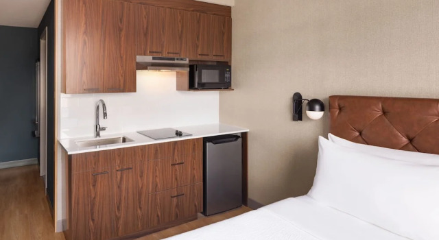 Номер Standard Four Points by Sheraton Penticton at the Convention Centre