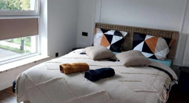 Inviting 1-bed Apartment in Lebork, Varaa Huoneisto Hotellit Pommeri pysäköinnillä, Pysäköinti