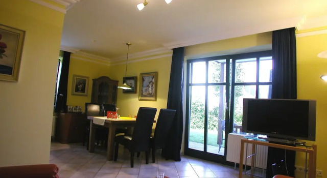 Ferienwohnungen Boddenstraße 55b, Забронировать Отель Менхгут-Границ земля Мекленбург-Передняя Померания
