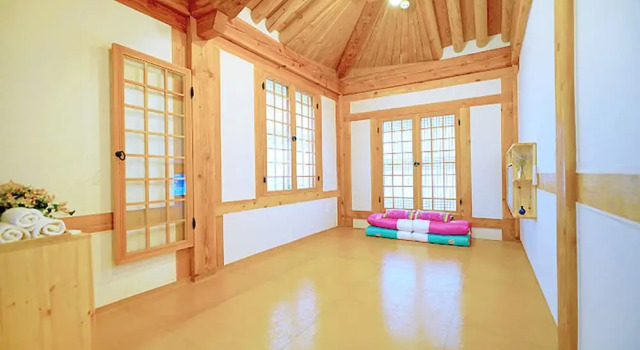 Трёхместный номер Standard Lee Ga Hanok