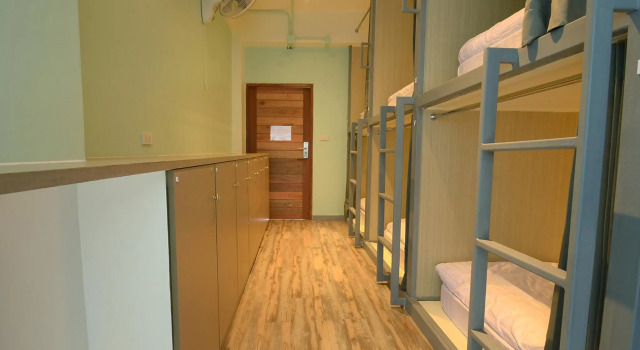 Кровать в общем номере Good Day Hostel