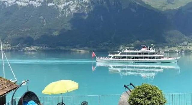 Chalet Tenn 86, Prenota Hotel Iseltwald Lago di Brienz