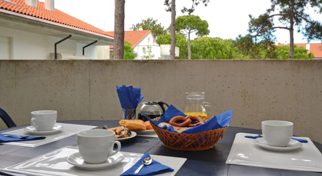 Relaxing Stay in a Flat With Balcony, Book Lejlighed Hoteller i Friuli Venezia Giulia med parkering, Parkering