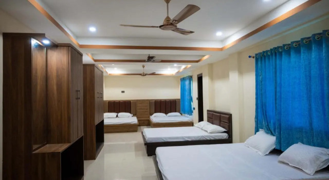 Unique Shantiniketan, Boek Hotel Hotels in Bolpur met zwembad, Zwembad