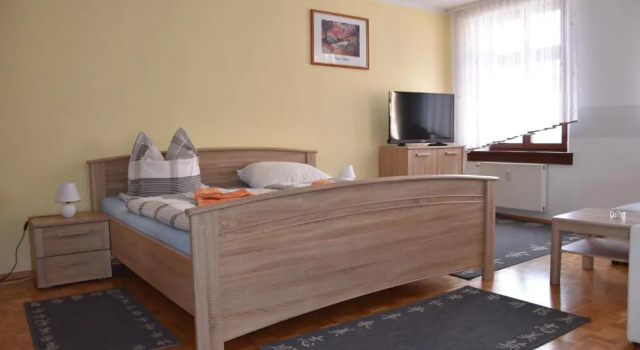 Ferienwohnungen Familie Jäschke, Prenota Hotel Zgorzelec Bassa Slesia