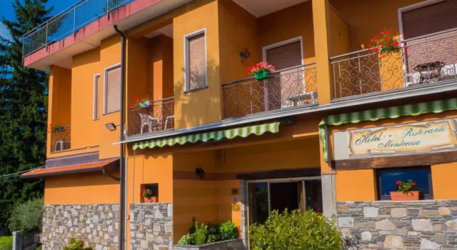 Albergo Ristorante Monterosa, Boek Hotel Armeno Lake Orta