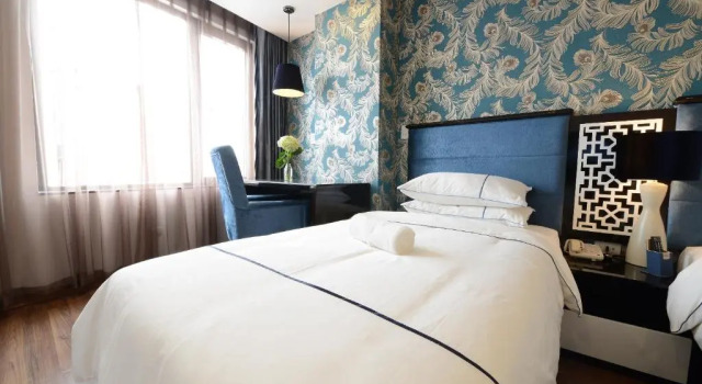Двухместный номер Standard с красивым видом из окна Hôtel Le Joyau Bleu Hanoï