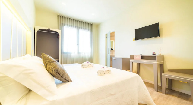Трёхместный номер Comfort Hotel Calaluna