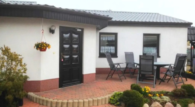 Бунгало Bungalow mit Kamin in Ribnitz-Damgarten