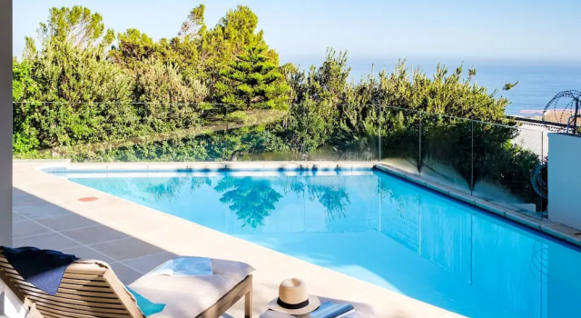 Sea View Sanctuary at Shakawe Villa, Забронировать Вилла Коттеджи Cape Peninsula, Коттедж