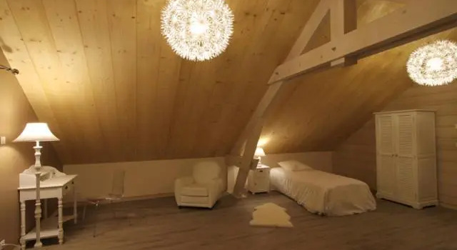 Люкс Chambres dhôtes Couleurs Bois & Spa