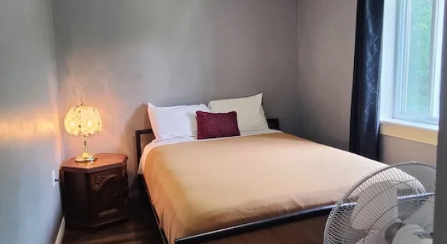 Четырёхместный семейный номер Standard Tulip Motel
