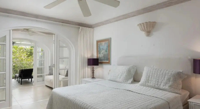 Royal Westmoreland Cassia Heights 29 - by Zenbreak, Book Villa Hoteller i Saint James med parkering, Parkering