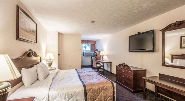 Двухместный номер Standard Rodeway Inn & Suites Charles Town