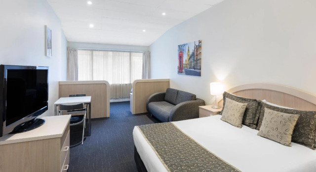Семейный номер Executive Adelaide Granada Motor Inn