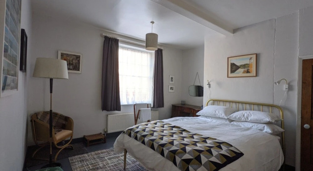 The Arts House; Georgian Townhouse Close to Beach, Забронировать Отель Отели Англии 3 звезды, 3*