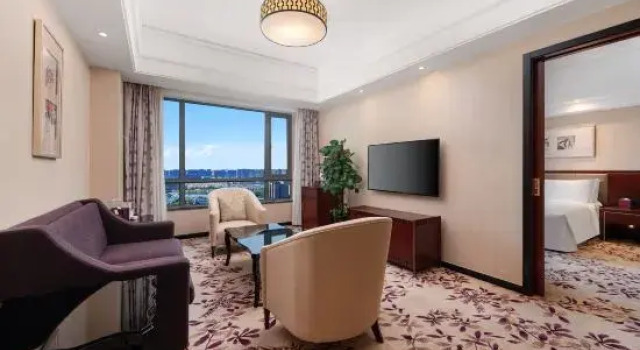 Семейный люкс Grand Rezen Hotel Wuxi