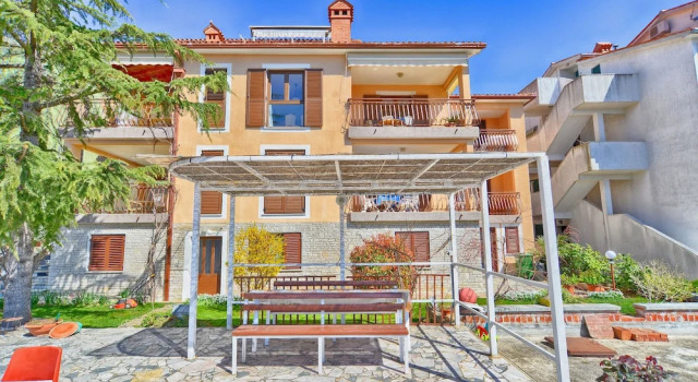 Apartments Creska 629, Book Apartment Rabac Riviera Rabac, near Girandella Beach Rabac