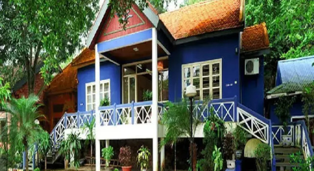 Van Thong Hotel