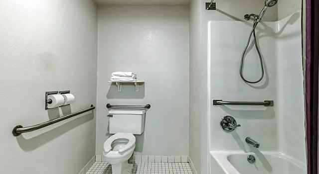 Номер Standard La Quinta by Wyndham N Little Rock - McCain Mall