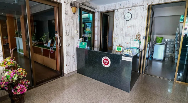 Nida Rooms Vacation 952 Bang Plat, Забронировать Отель Отели Бангкока с бассейном, рядом с Международная больница «Янхи», Бассейн