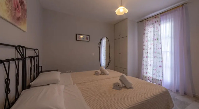 Aphrodite Hotel & Apartments