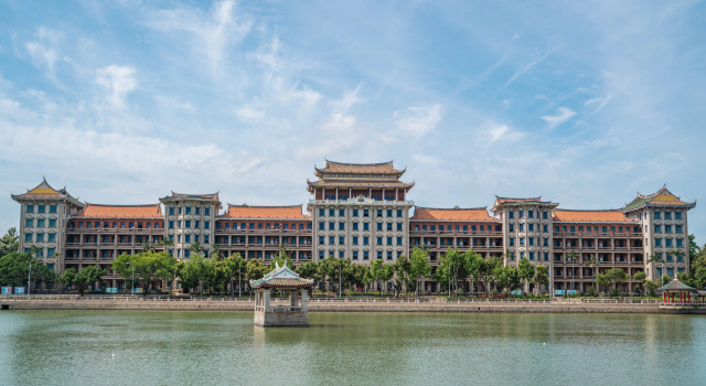 Crowne Plaza Xiamen Jimei by IHG