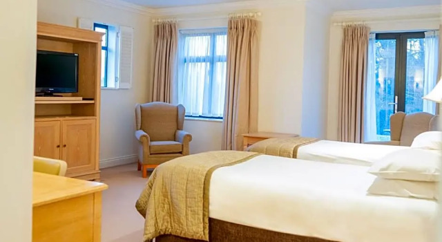 Номер Standard Foxhills Club & Resort