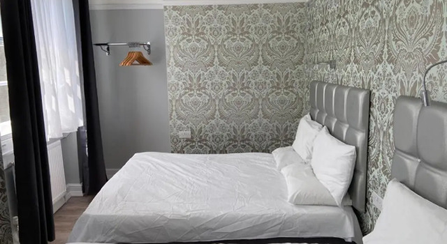 Трёхместный номер Standard Swinton Hotel