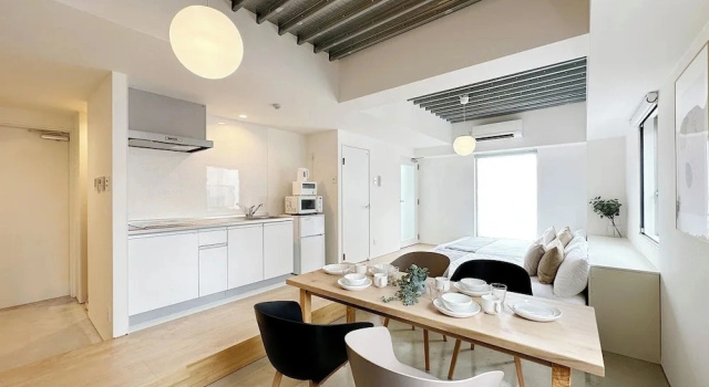 Studio mit Balkon Arts Dobashi
