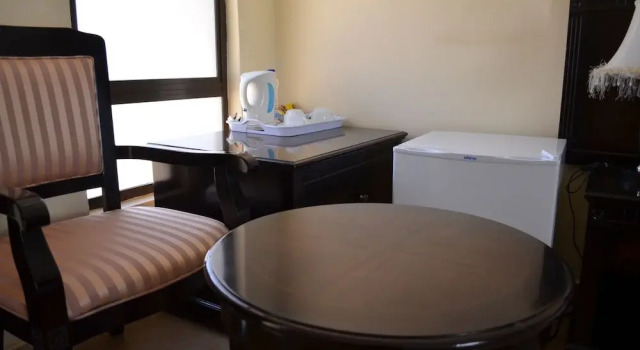 Kwithu Lodge, Book Hotel Lusaka Zambia