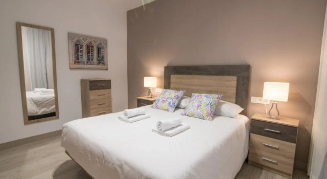 tuGuest Station 2 apartment, Забронировать Апартаменты/квартира Гранада Granada Province, рядом с Базилика Сан-Хуан-де-Диос
