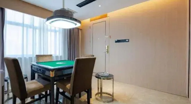 Люкс Yueyang Xin Ge Li Hotel