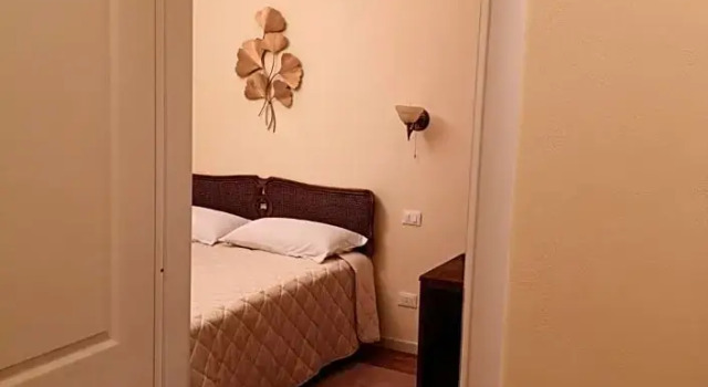 AKIRE, Book Hotel Cassia Rome