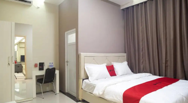 Двухместный номер Standard RedDoorz near IPB Dramaga Bogor