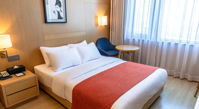 Двухместный номер Standard с видом на город Gwangyang Lacky Hotel
